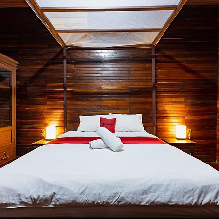 Reddoorz Resort @ Taman Wisata Mangrove Джакарта Екстериор снимка