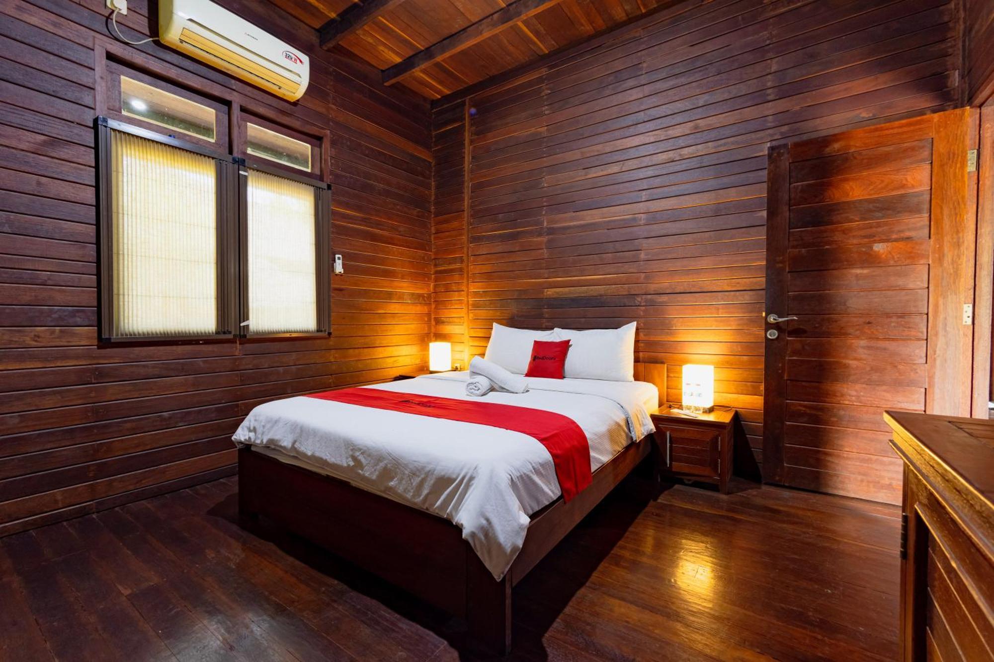 Reddoorz Resort @ Taman Wisata Mangrove Джакарта Екстериор снимка