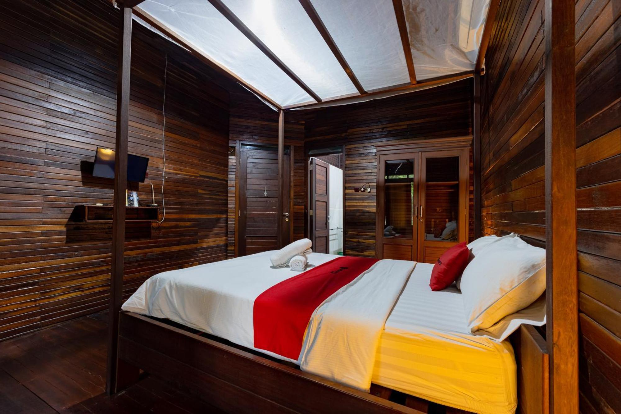 Reddoorz Resort @ Taman Wisata Mangrove Джакарта Екстериор снимка