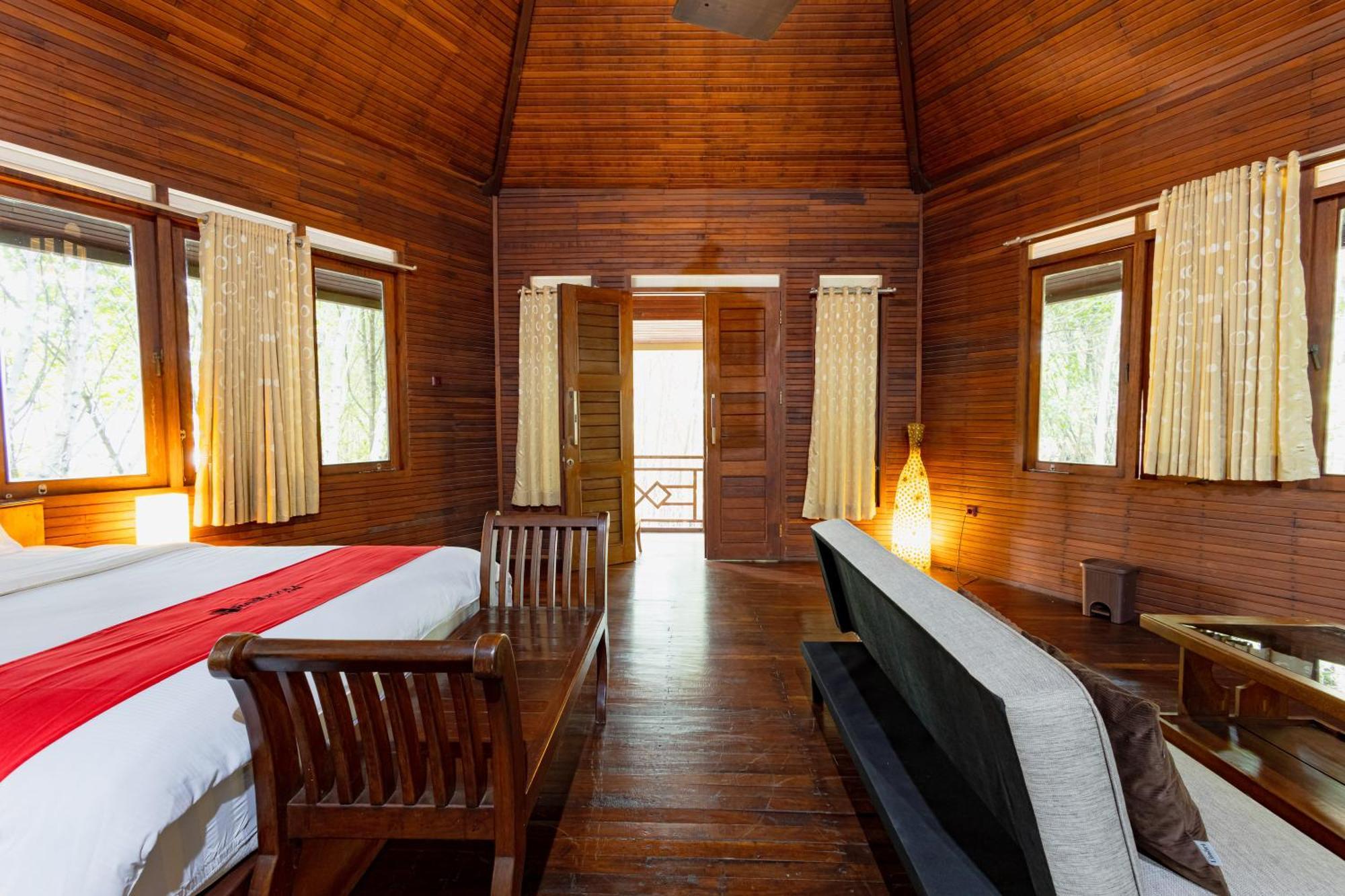 Reddoorz Resort @ Taman Wisata Mangrove Джакарта Екстериор снимка