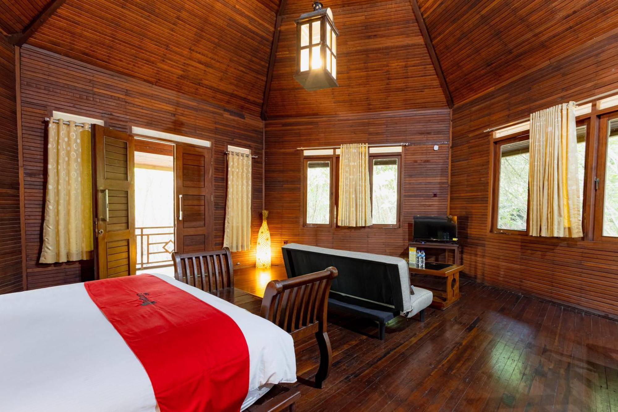 Reddoorz Resort @ Taman Wisata Mangrove Джакарта Екстериор снимка